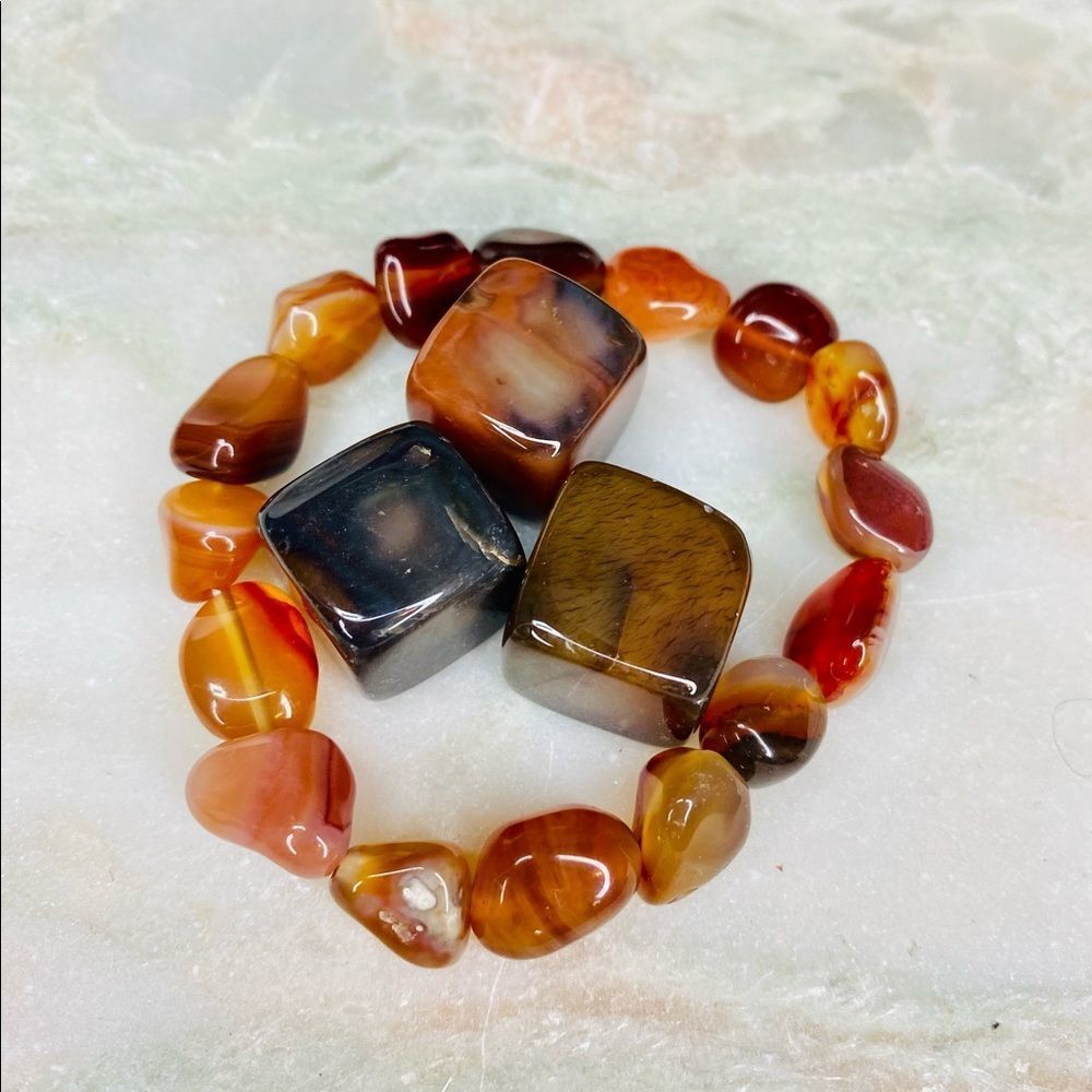 Red Carnelian Nugget Bead Unisex Stretch Bracelet + 3pc Carnelian Cubes Set - Picture 1 of 6